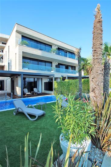 Apartment A1, for 3 persons