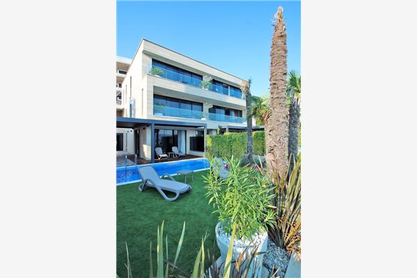 Apartment A1, for 3 persons