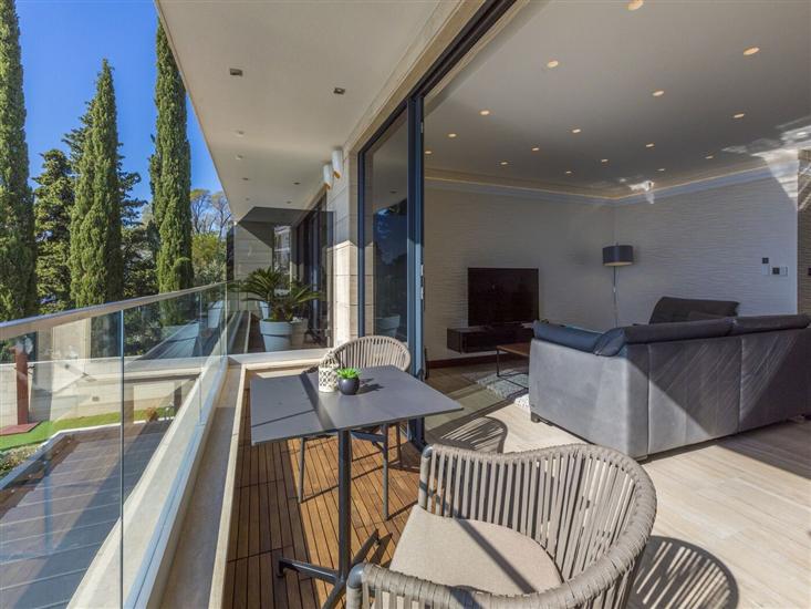 Apartment A1, for 4 persons