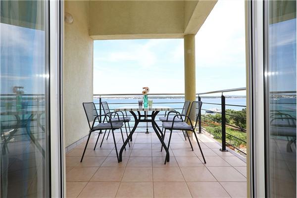 Apartment A2, for 4 persons