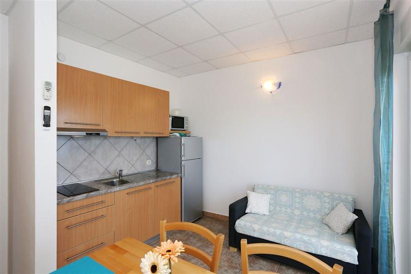 Apartment A4, for 4 persons