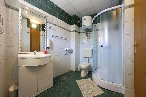 Apartment A5, for 4 persons