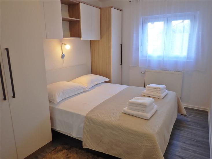Apartment A1, for 6 persons