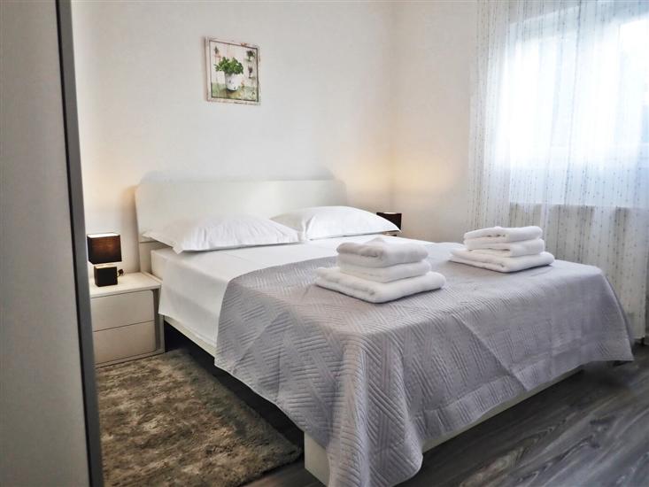 Apartment A1, for 6 persons