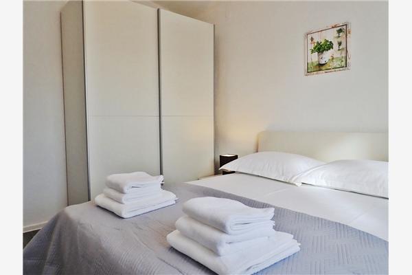 Apartment A1, for 6 persons