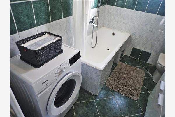 Apartment A1, for 6 persons