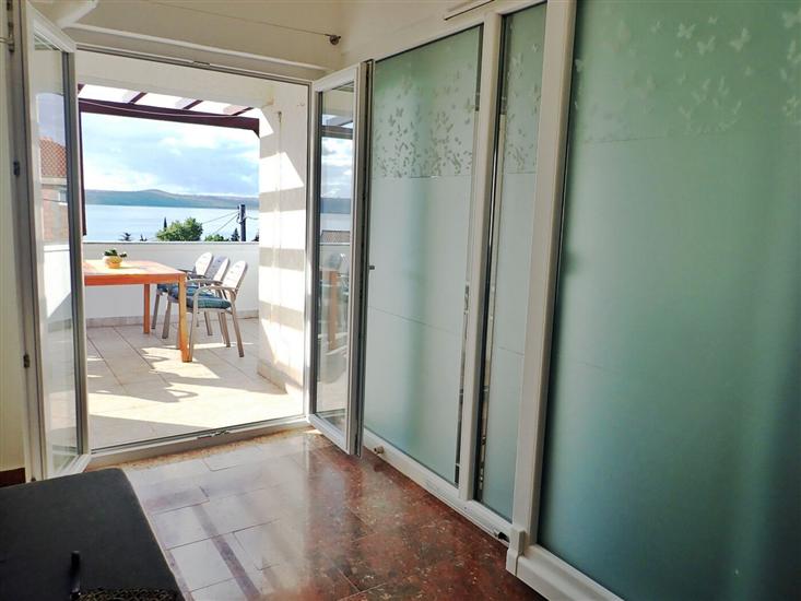 Apartment A1, for 6 persons