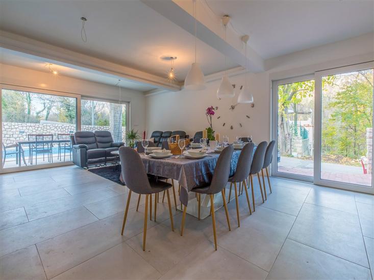 House K1, for 10 persons