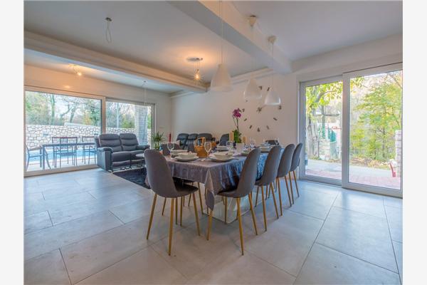 House K1, for 10 persons