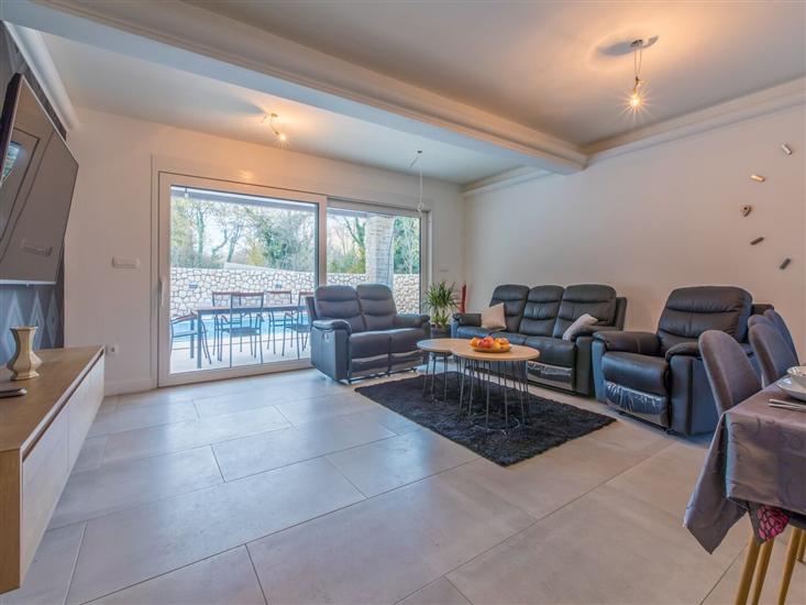 House K1, for 10 persons