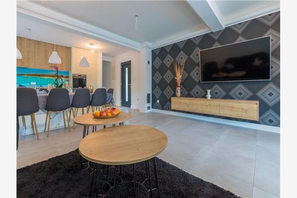 House K1, for 10 persons