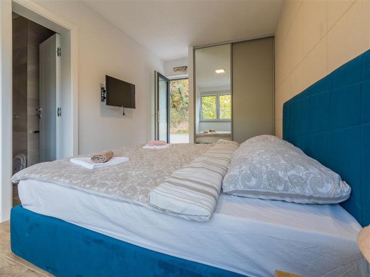 House K1, for 10 persons