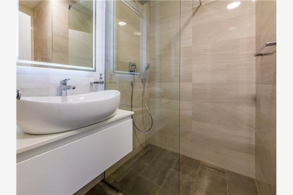 House K1, for 10 persons