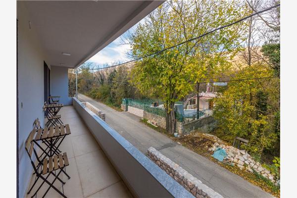 House K1, for 10 persons