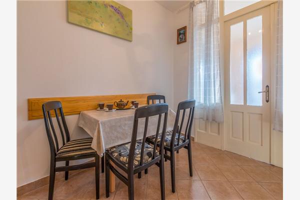 Apartman A2, na 4 osebe