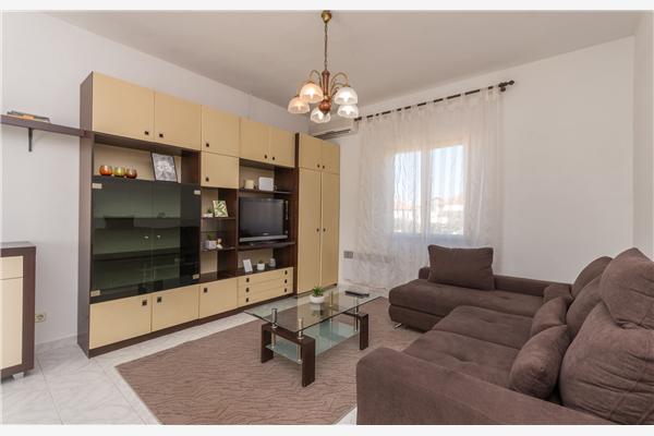 Apartment A2, for 4 persons