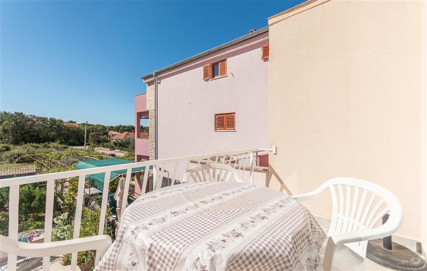 Apartment A2, for 4 persons