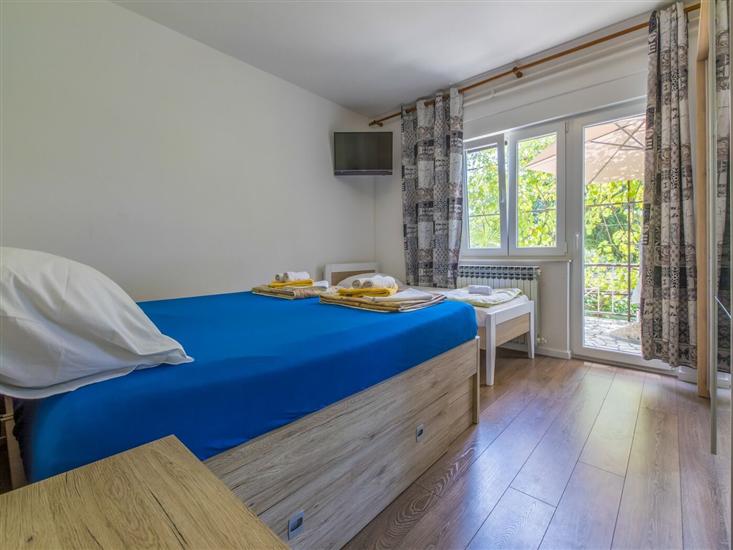 Apartment A1, for 5 persons