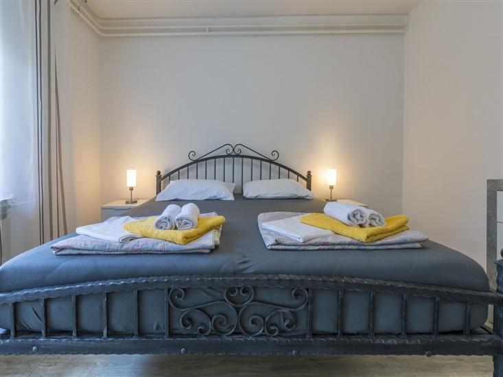 Apartment A1, for 5 persons