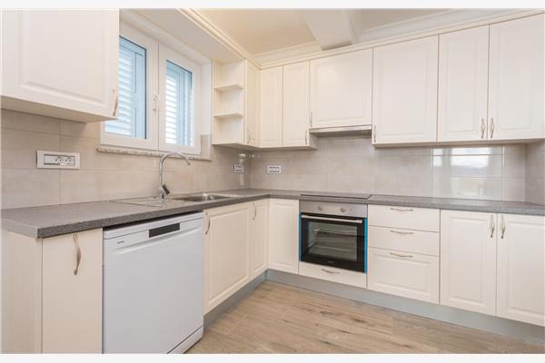 Apartment A2, for 6 persons