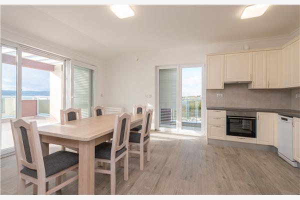 Apartment A3, for 6 persons