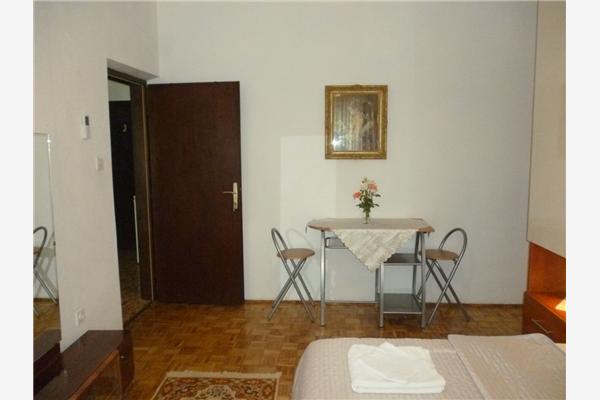 Apartment A1, for 3 persons