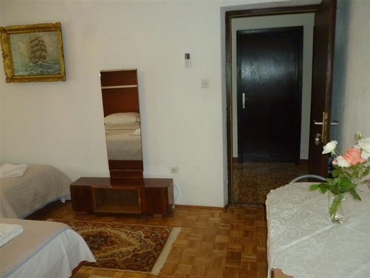 Apartment A1, for 3 persons