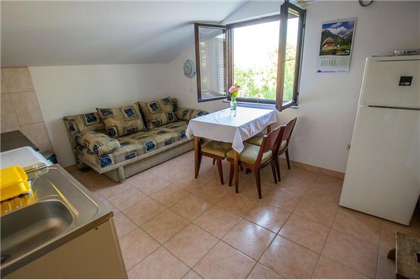 Apartment A2, for 4 persons