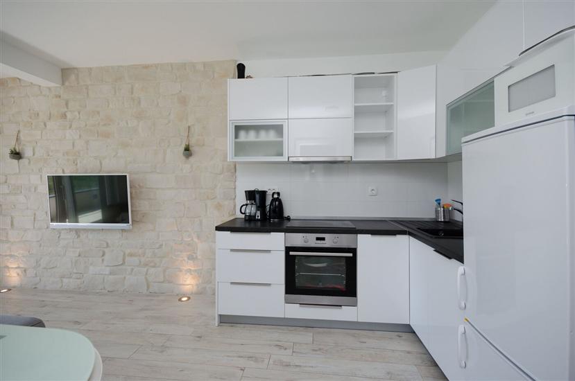 Apartment A4, for 6 persons