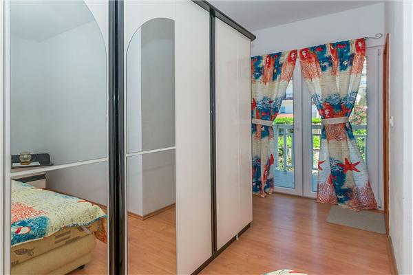 Apartment A2, for 4 persons