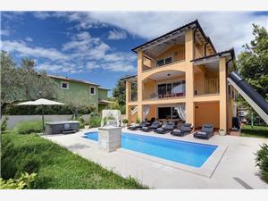 Villa Villa Ari Krnica (Pula), Size 317.00 m2, Accommodation with pool