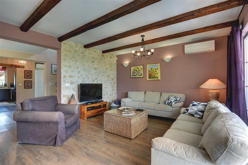 House K1, for 10 persons