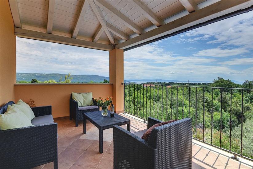 House K1, for 10 persons