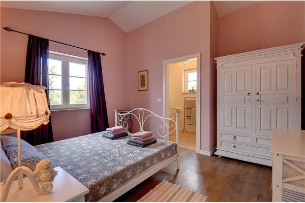 House K1, for 10 persons