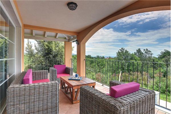 House K1, for 10 persons