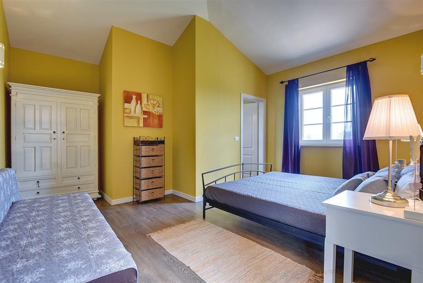 House K1, for 10 persons