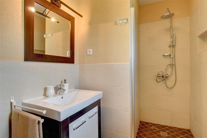 House K1, for 10 persons