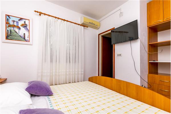 Apartment A1, for 2 persons