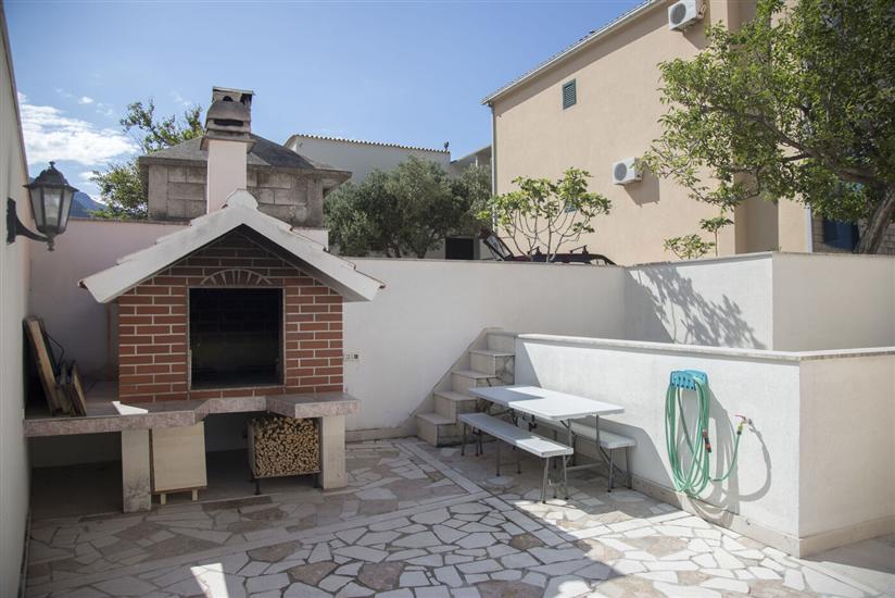 Apartments and Rooms Kapulica