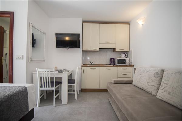 Apartment A1, for 3 persons