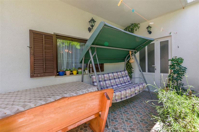 Apartment A1, for 6 persons