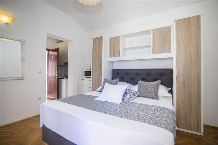 Apartment A4, for 2 persons