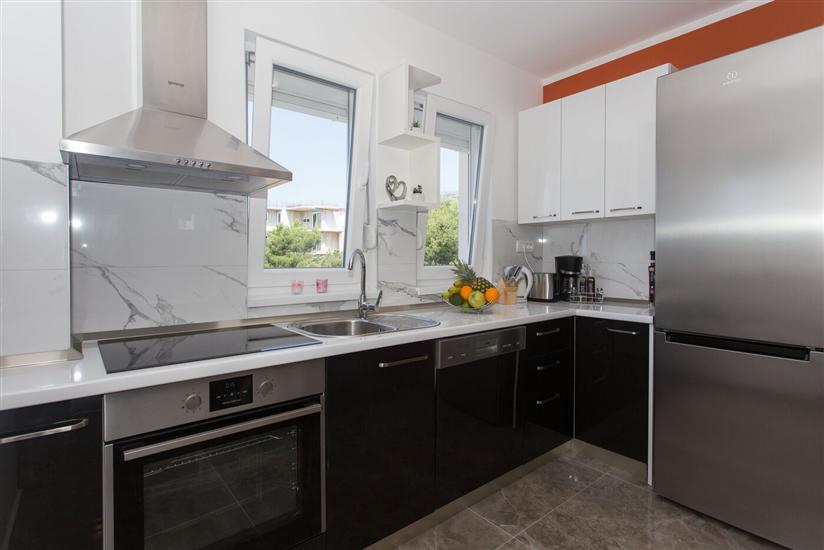 House K1, for 10 persons