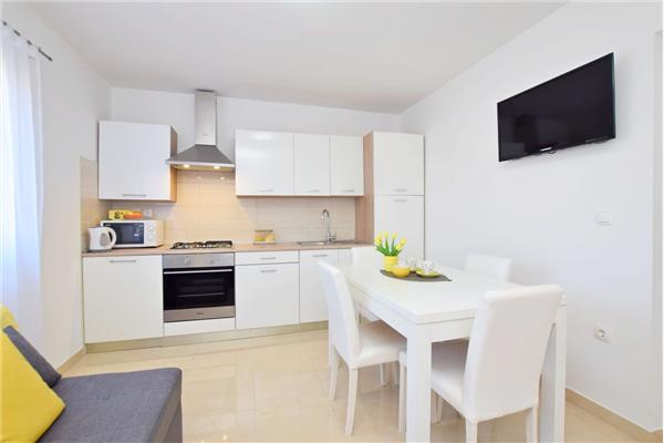 Apartment A1, for 3 persons