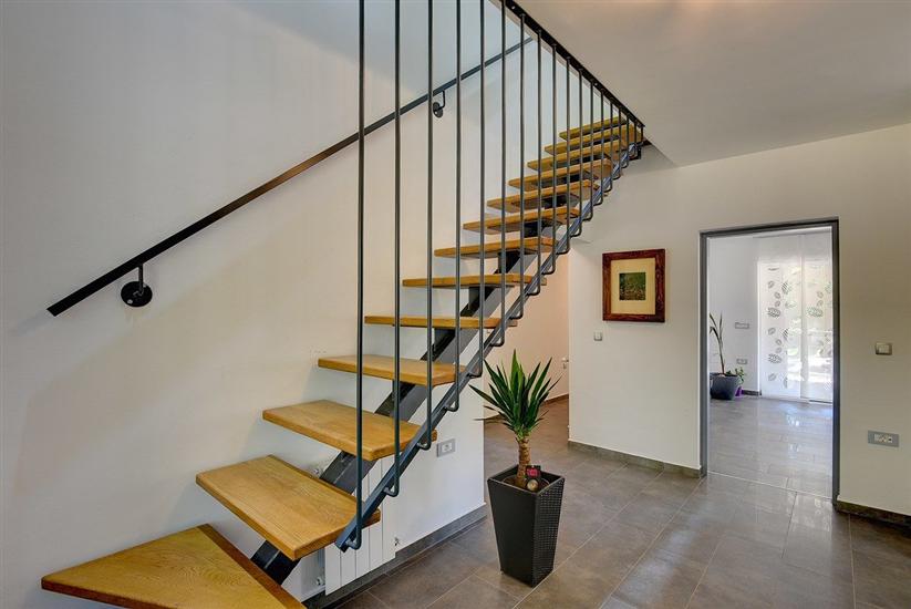 House K1, for 8 persons