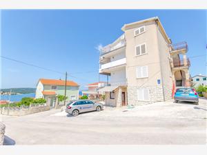 Appartement Split et la riviera de Trogir,RéservezLjubicaDe 285 €