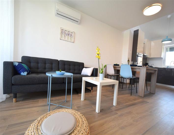 Apartment A2, for 4 persons