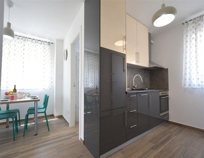 Apartment A4, for 4 persons