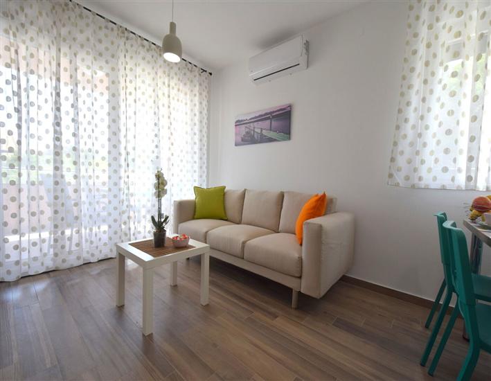 Apartment A4, for 4 persons