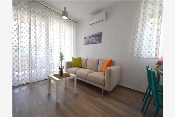 Apartment A4, for 4 persons